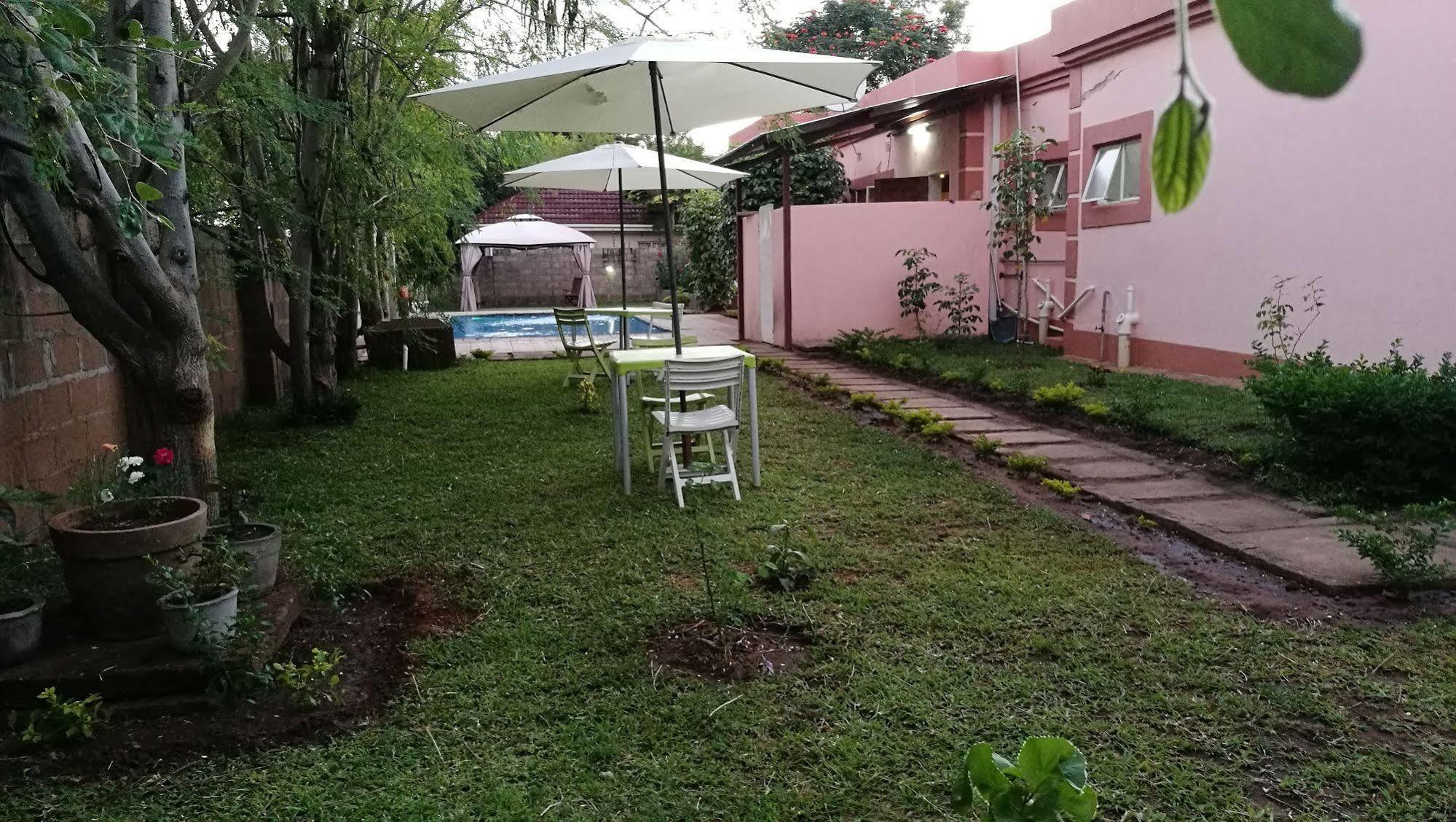 리빙스턴 르파티노 베드&브렉퍼스트 B&B 외부 사진